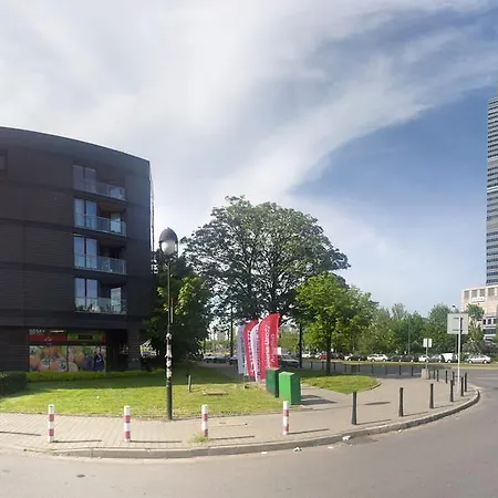 Towarowa 35 Metro Daszynskiego *